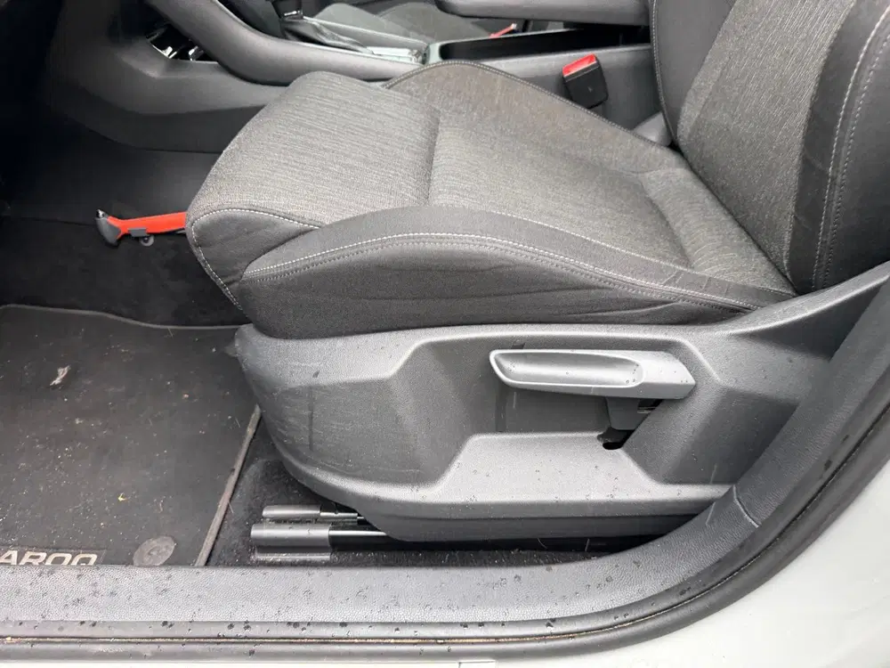 Skoda Karoq 1.5 TSI ACT Business Edition Plus (bj 2021 uit 2021, foto 12