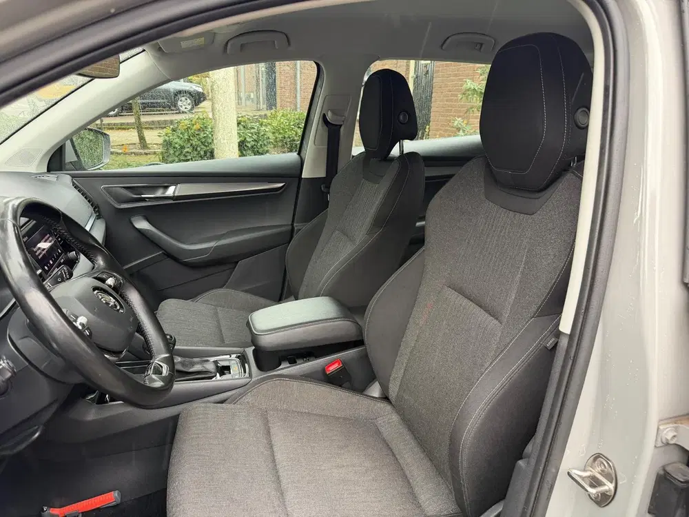 Skoda Karoq 1.5 TSI ACT Business Edition Plus (bj 2021 uit 2021, foto 13