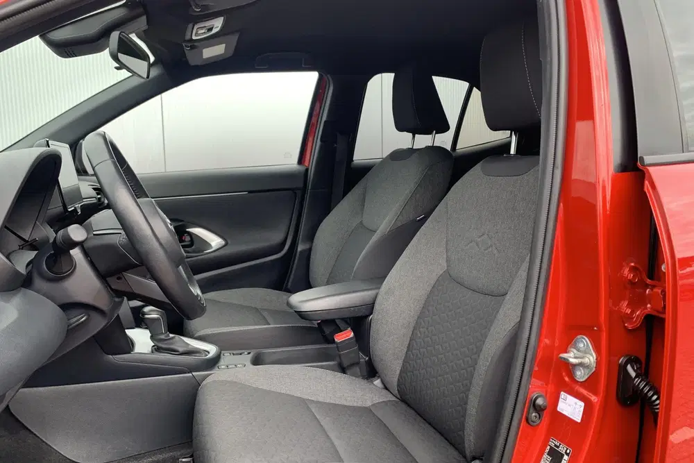 Toyota Yaris Cross 1.5 Hybrid Dynamic uit 2023, foto 7