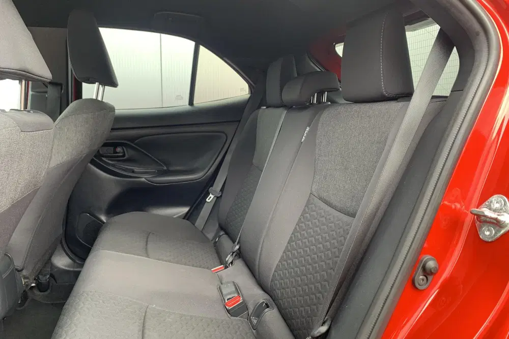 Toyota Yaris Cross 1.5 Hybrid Dynamic uit 2023, foto 8