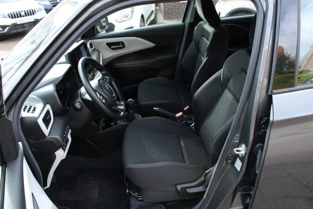 Suzuki Swift 1.2 COMFORT SM.HYB. uit 2026, foto 11