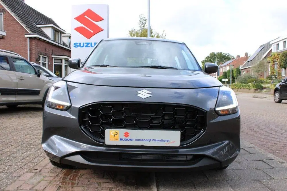 Suzuki Swift 1.2 COMFORT SM.HYB. uit 2026, foto 5