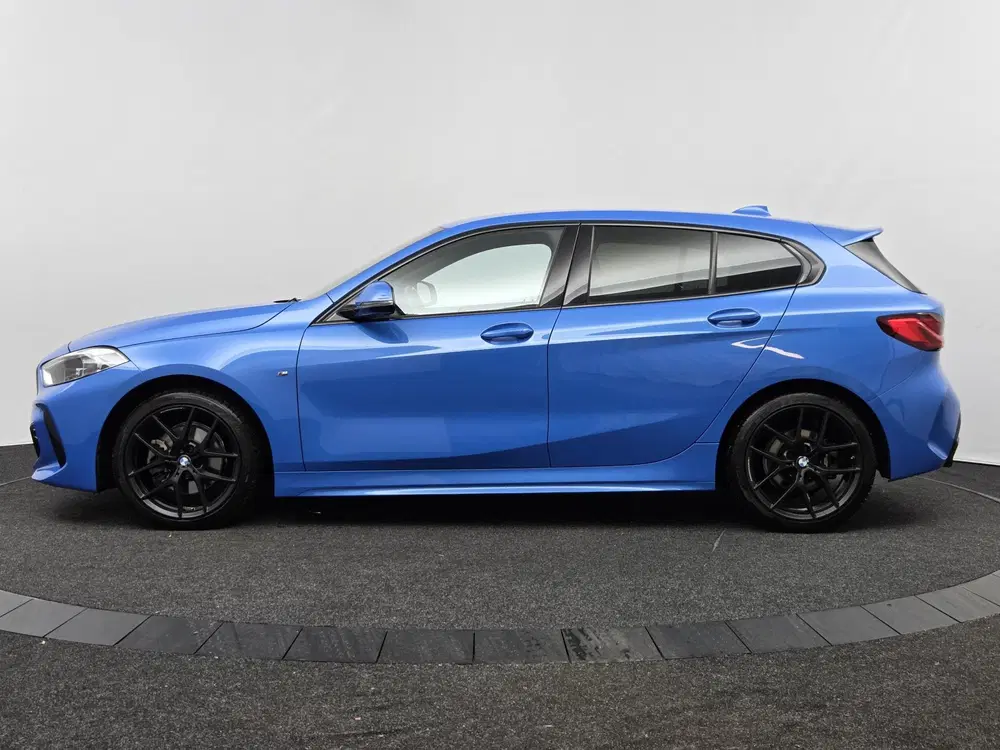 BMW 1-serie 118i M-Sport Edition uit 2021, foto 15