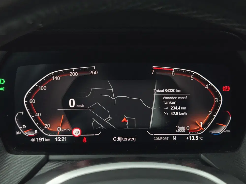 BMW 1-serie 118i M-Sport Edition uit 2021, foto 4