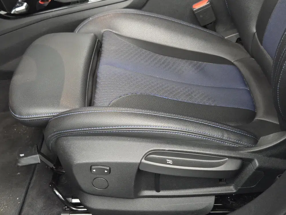 BMW 1-serie 118i M-Sport Edition uit 2021, foto 9
