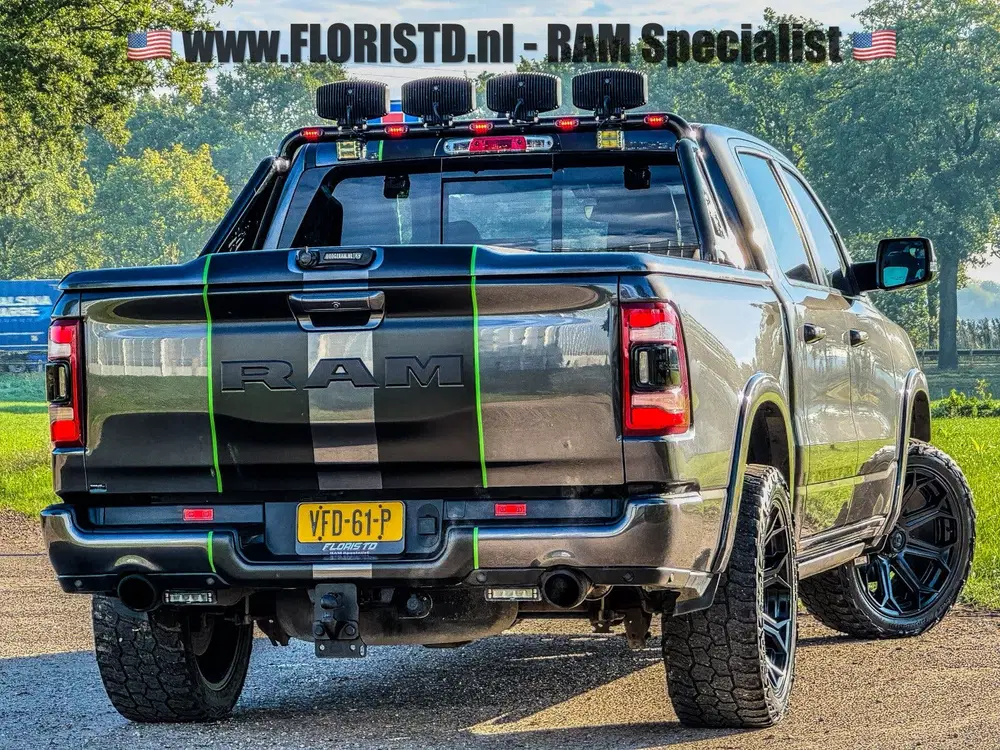 Dodge RAM 5.7L HEMI V8*LARAMIE*SPORT*HELE DIKKE*CUST uit 2020, foto 2