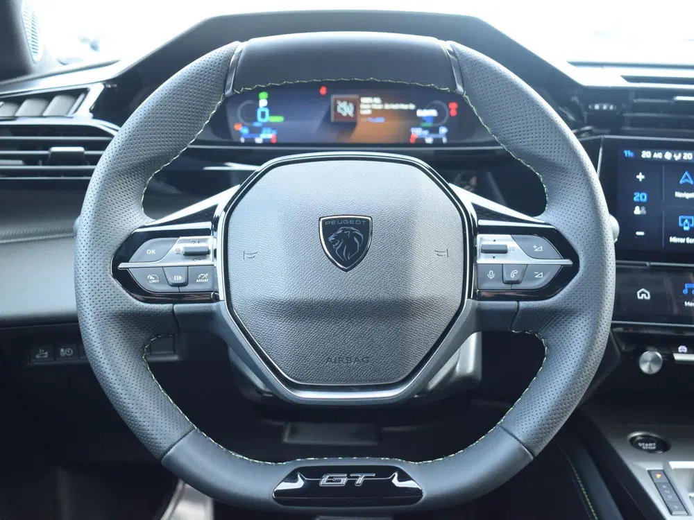 Peugeot 308 1.6 Plug-in Hybrid 195 GT ALCANTARA EXECUT uit 2026, foto 11