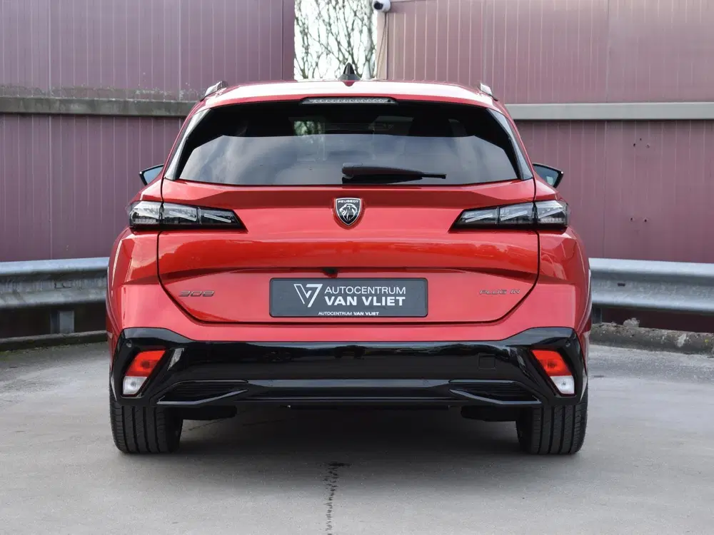 Peugeot 308 1.6 Plug-in Hybrid 195 GT ALCANTARA EXECUT uit 2026, foto 6