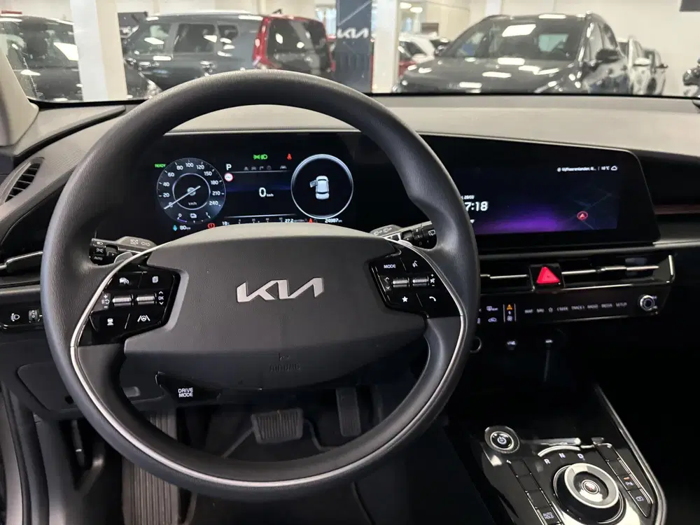 Kia Niro Light Edition 64.8 kWh uit 2024, foto 5