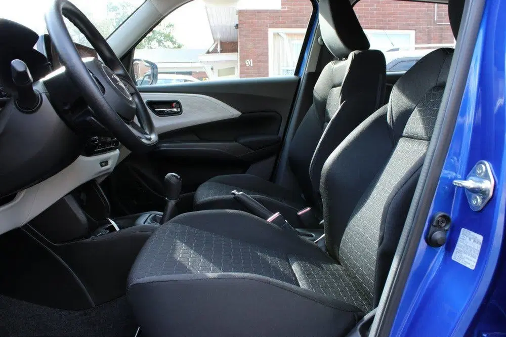 Suzuki Swift 1.2 COMFORT SM.HYB. uit 2026, foto 12