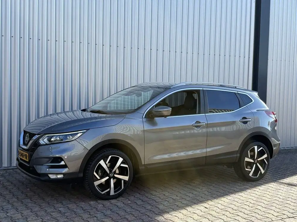 Nissan Qashqai 1.3 DIG-T Premium Edition uit 2021, foto 2