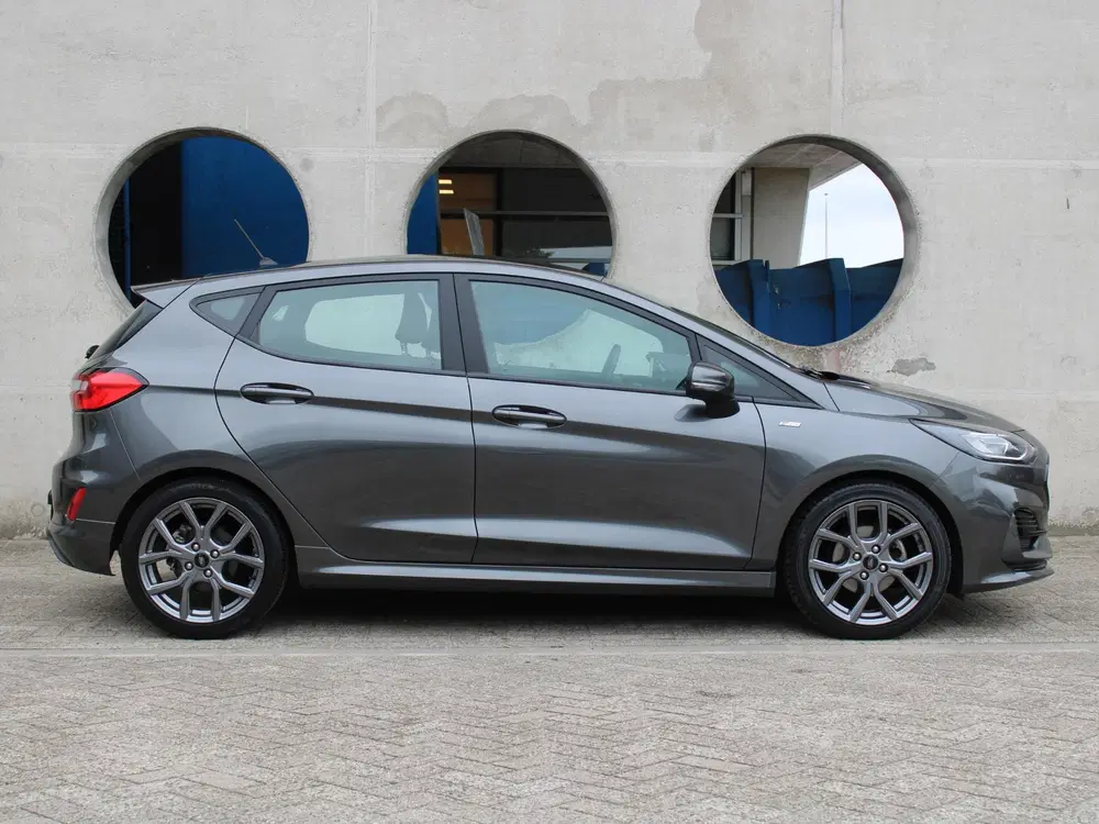 Ford Fiesta 1.0 EcoBoost Hybrid ST-Line uit 2022, foto 9