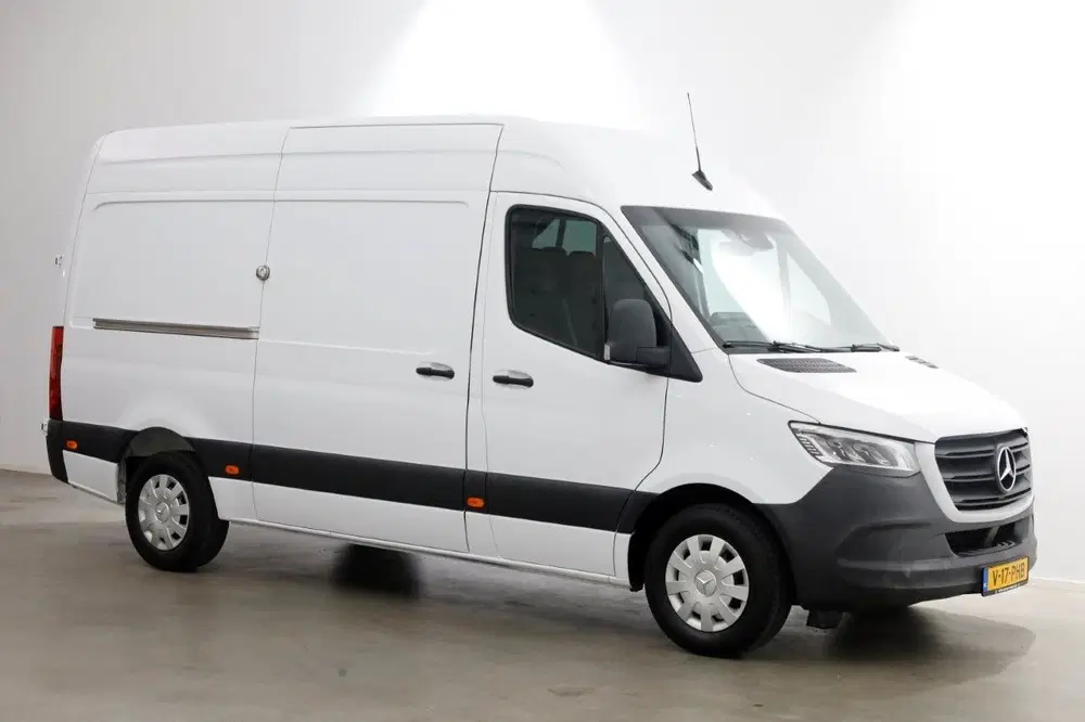 Mercedes-Benz Sprinter 319 CDI 3.0 V6 190pk E6 L2H2 7G Autom uit 2019, foto 10