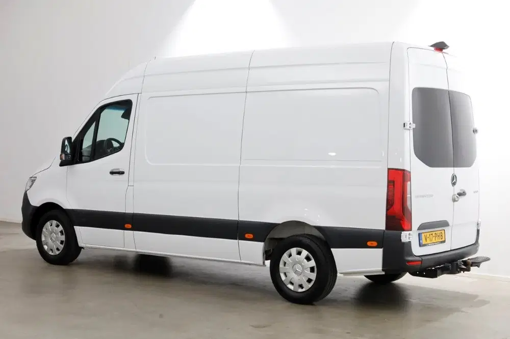Mercedes-Benz Sprinter 319 CDI 3.0 V6 190pk E6 L2H2 7G Autom uit 2019, foto 9
