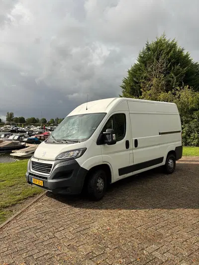Peugeot Boxer GB L2h2 Bluehdi 120PK S&S 2020 Wit uit 2020