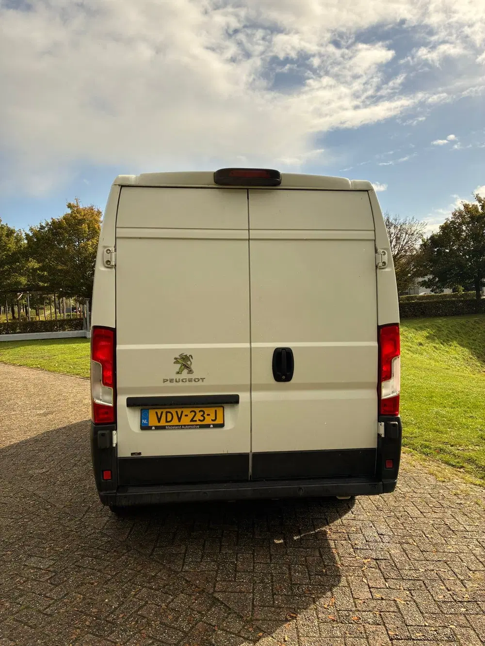 Peugeot Boxer GB L2h2 Bluehdi 120PK S&S 2020 Wit uit 2020, foto 5