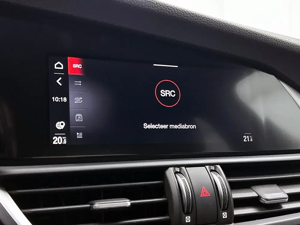 Alfa Romeo Giulia 2.0T Sprint uit 2022, foto 6