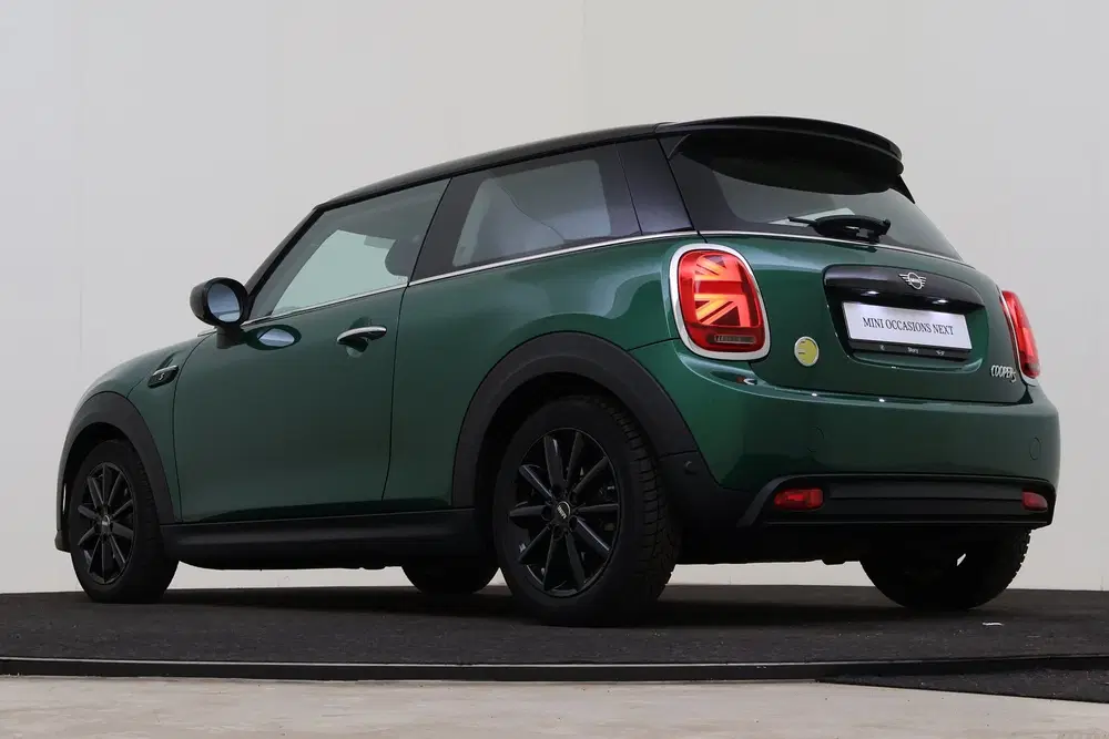 Mini Electric Classic uit 2022, foto 11