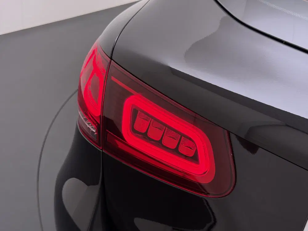 Mercedes-Benz GLC 300e AMG 4Matic uit 2022, foto 3