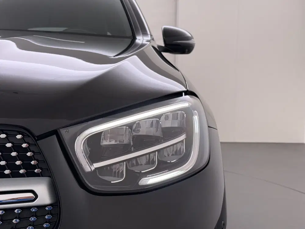 Mercedes-Benz GLC 300e AMG 4Matic uit 2022, foto 8