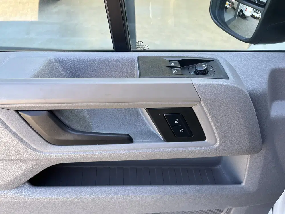 Volkswagen Crafter 2.0 TDI 140pk Personenvervoer Taxi Rolsto uit 2023, foto 9