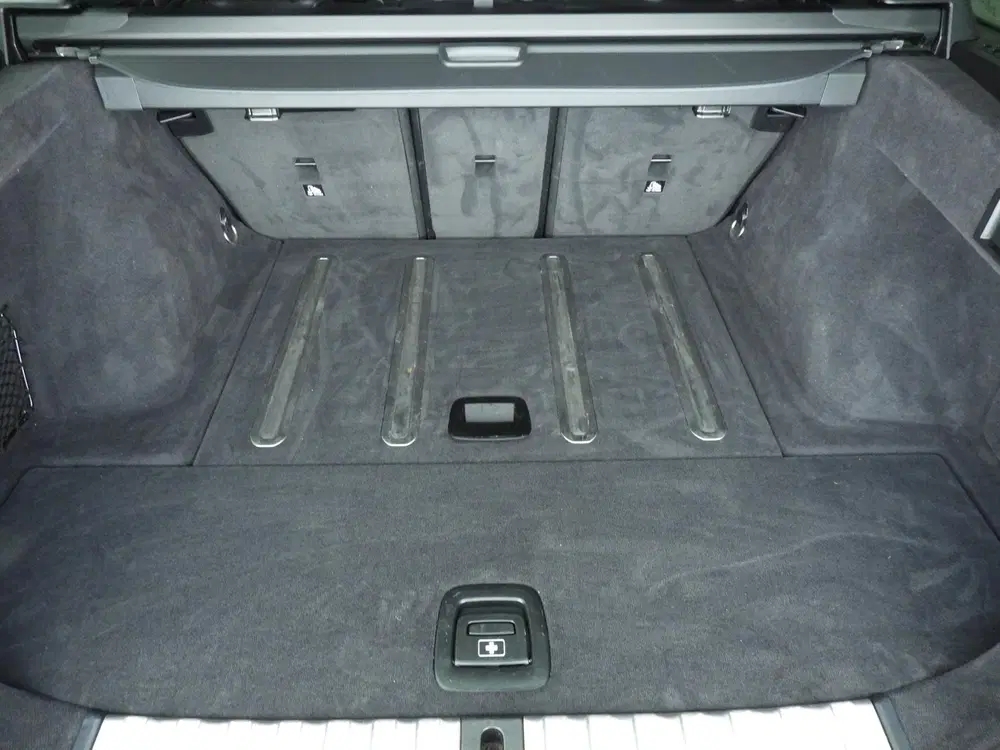 BMW 3-serie Touring 318i uit 2022, foto 9