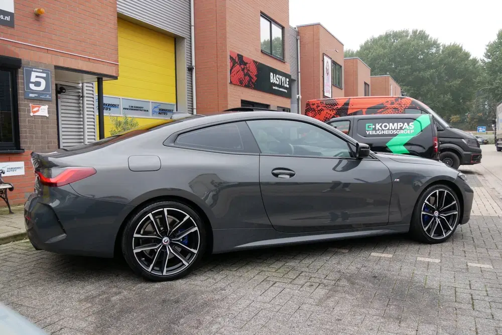 BMW 4-serie 4-serie Coupé 420i High Executive. m sport uit 2022, foto 11