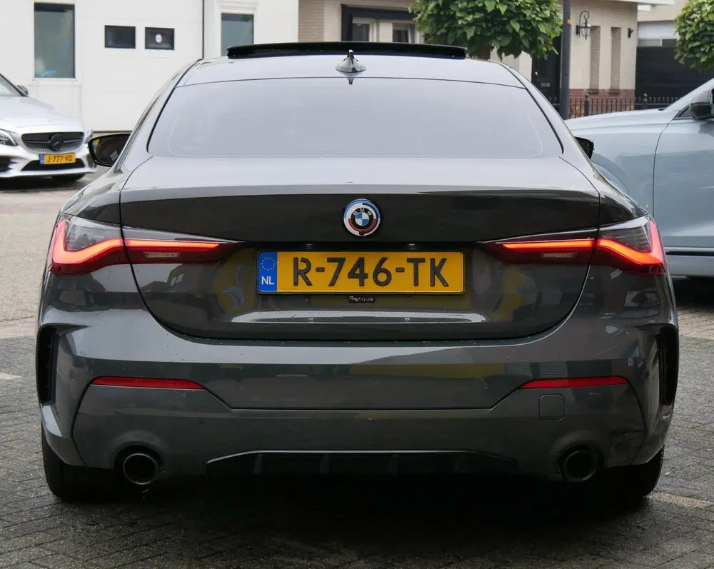 BMW 4-serie 4-serie Coupé 420i High Executive. m sport uit 2022, foto 7