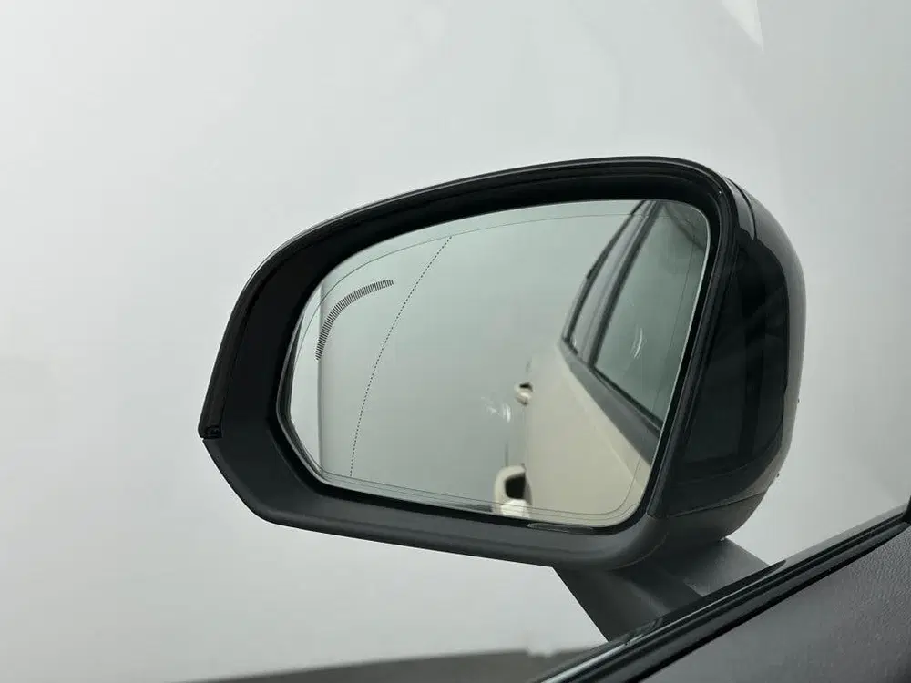 Volvo EX40 Extended Range Plus Europa Dark uit 2026, foto 12