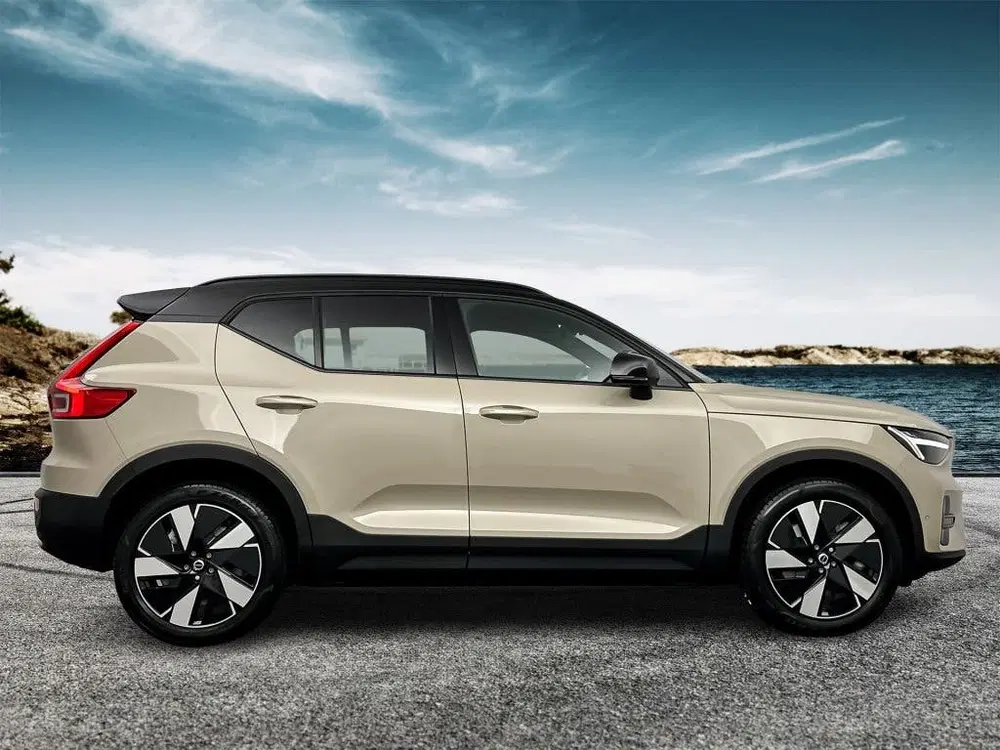 Volvo EX40 Extended Range Plus Europa Dark uit 2026, foto 7