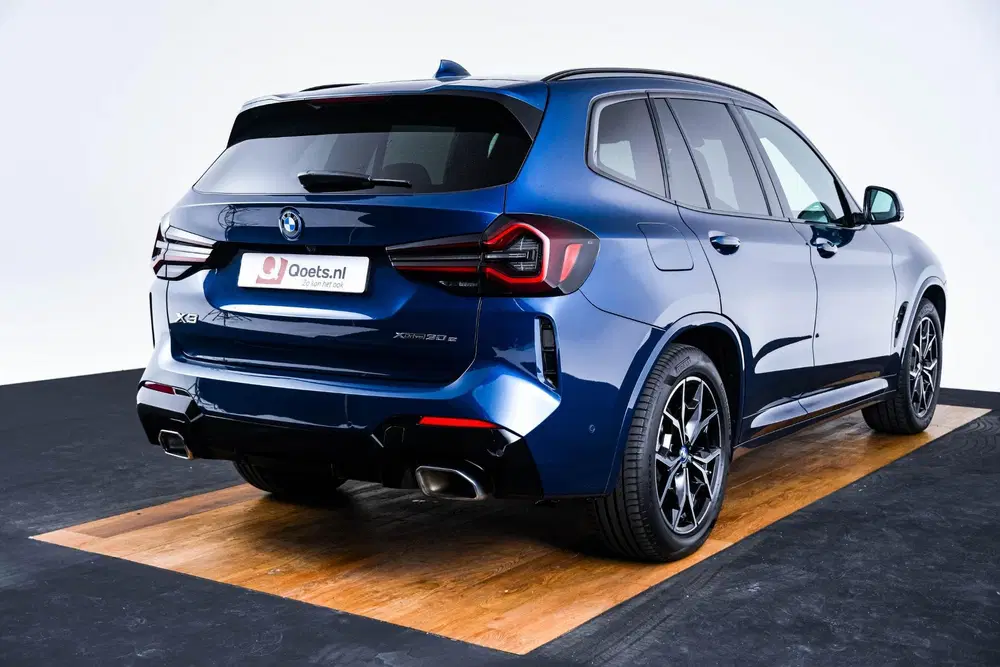 BMW X3 xDrive30e High Executive M Sport uit 2022, foto 2