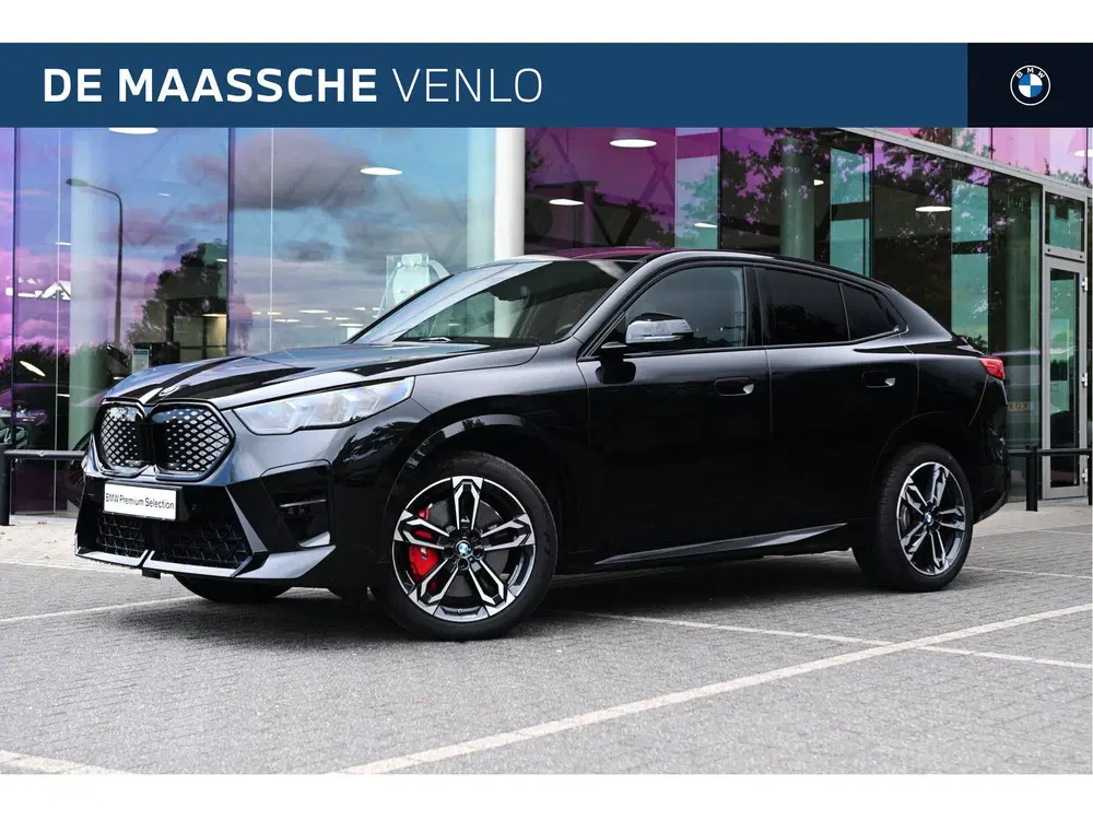 BMW iX2 eDrive20 M Sport uit 2025