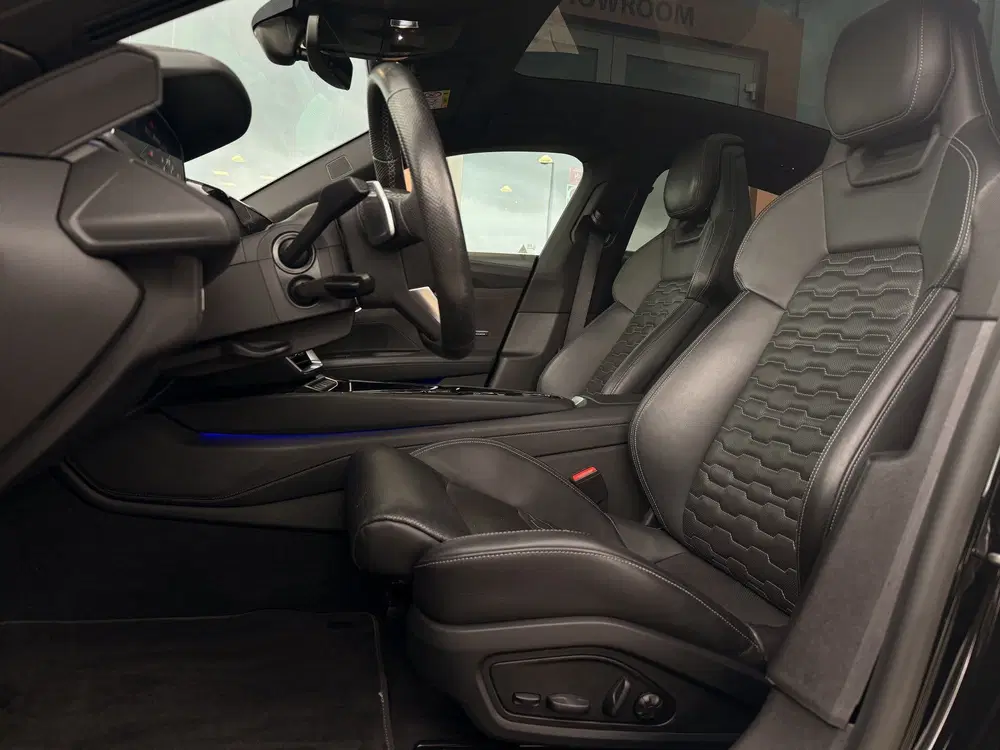 Audi e-tron GT 93 kWh uit 2023, foto 4