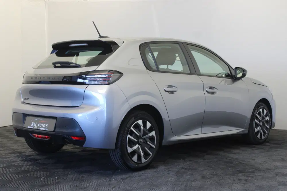 Peugeot 208 1.2 PureTech 75 Active uit 2024, foto 6