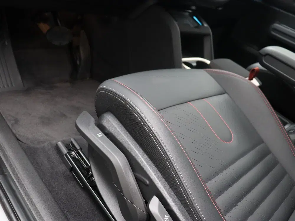 Mini Countryman John Cooper Works ALL4 + Pakket L + John C uit 2025, foto 13
