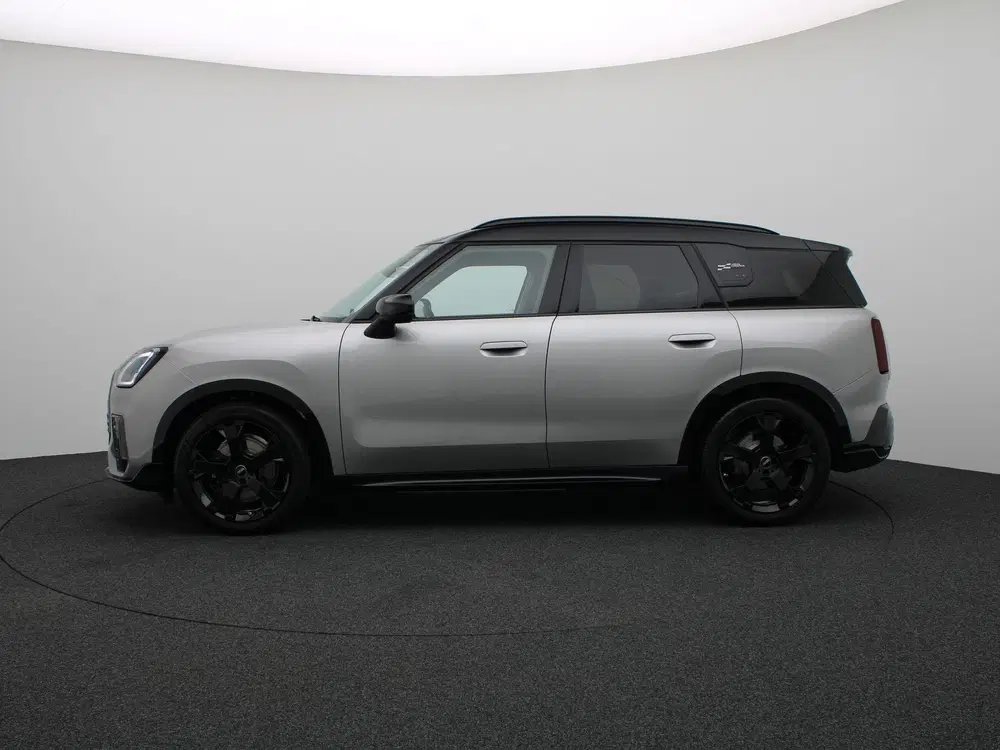 Mini Countryman John Cooper Works ALL4 + Pakket L + John C uit 2025, foto 4
