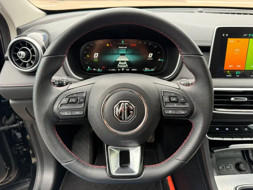 MG EHS 1.5 TGDI Luxury PLUG-IN uit 2023, foto 14