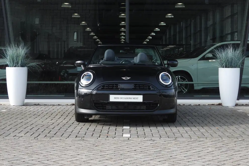 Mini Cabrio Cooper C Automaat uit 2025, foto 12