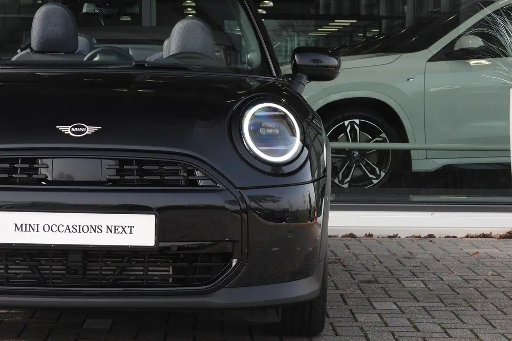 Mini Cabrio Cooper C Automaat uit 2025, foto 13
