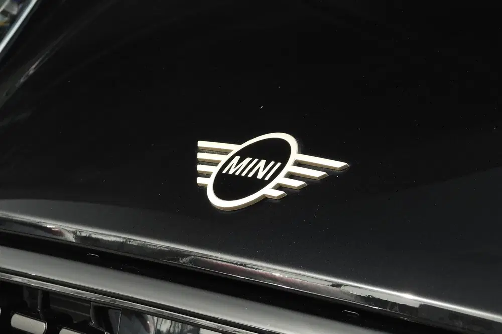 Mini Cabrio Cooper C Automaat uit 2025, foto 8