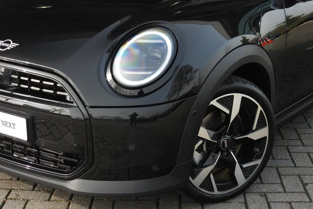 Mini Cabrio Cooper C Automaat uit 2025, foto 9