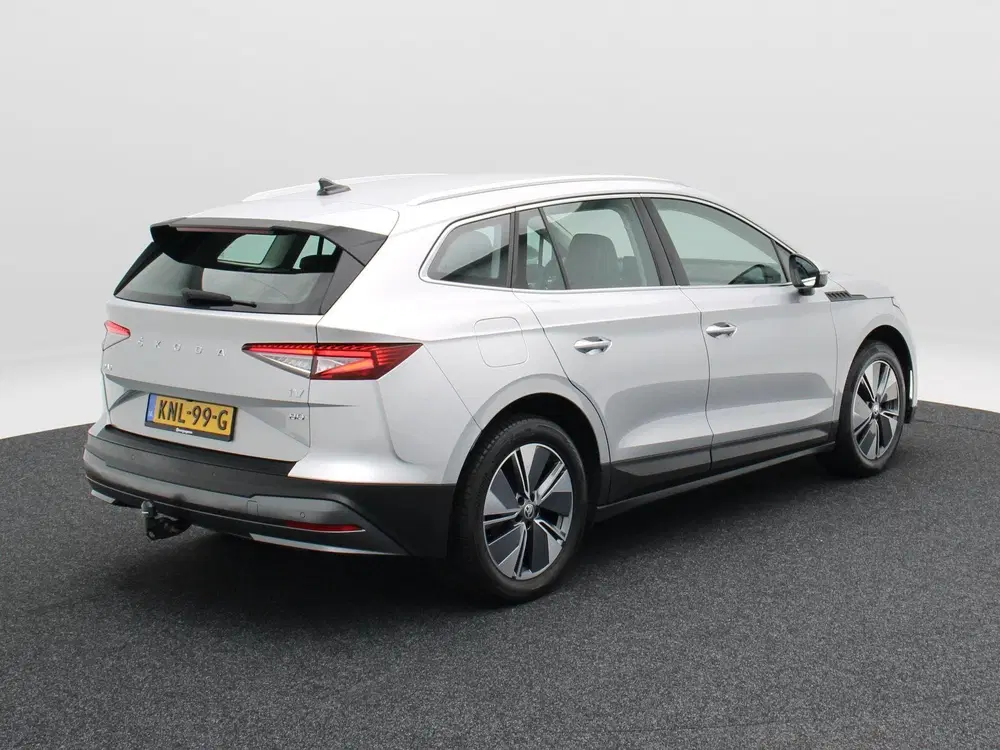 Skoda Enyaq 80 Business Edition Plus 204 Pk uit 2023, foto 3