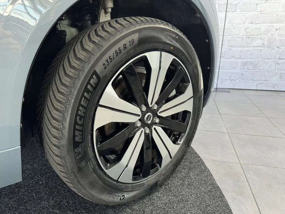 Volvo XC60 2.0 T6 Plug-in hybrid AWD Plus Dark Pano T uit 2022, foto 12