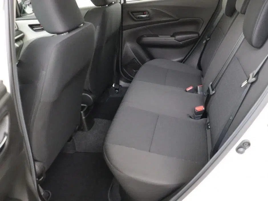 Suzuki Swift 1.2 Comfort Smart Hybrid uit 2026, foto 14