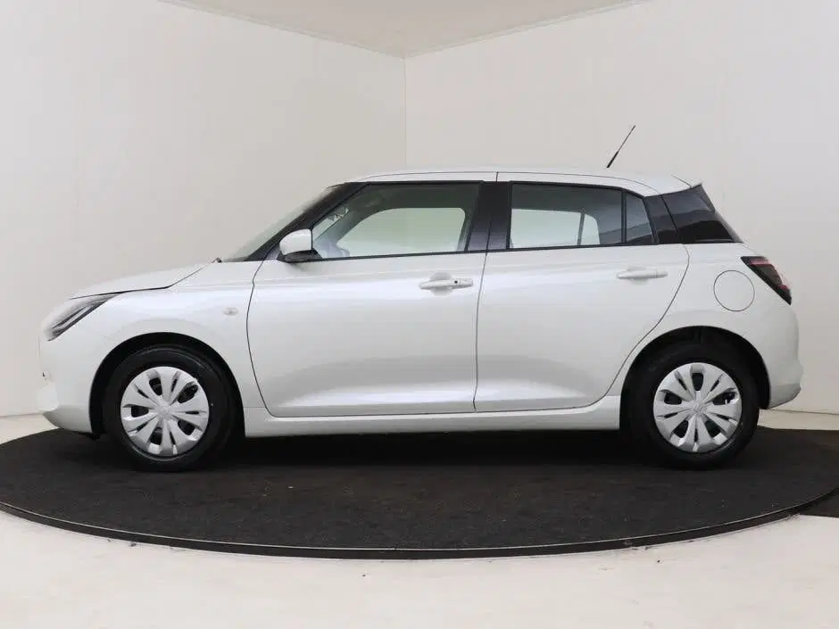 Suzuki Swift 1.2 Comfort Smart Hybrid uit 2026, foto 3