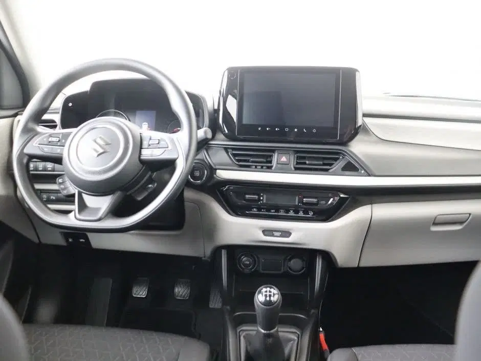 Suzuki Swift 1.2 Comfort Smart Hybrid uit 2026, foto 4