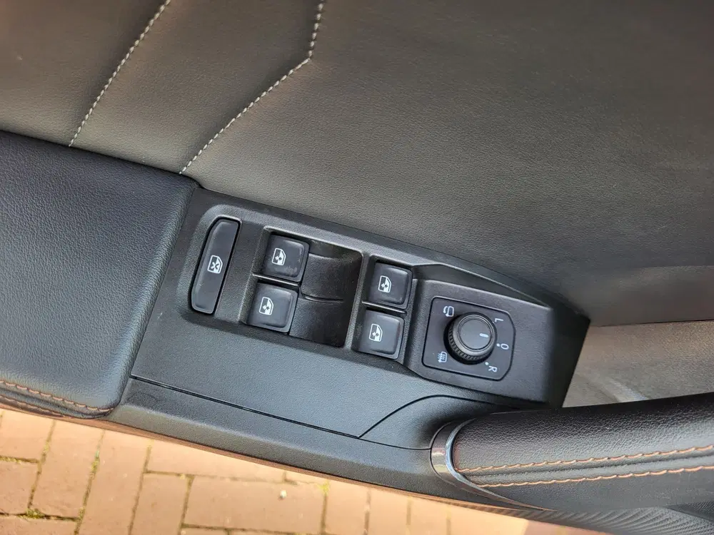 Cupra Leon 1.5 eTSI Business Edition garantie mogelij uit 2024, foto 13