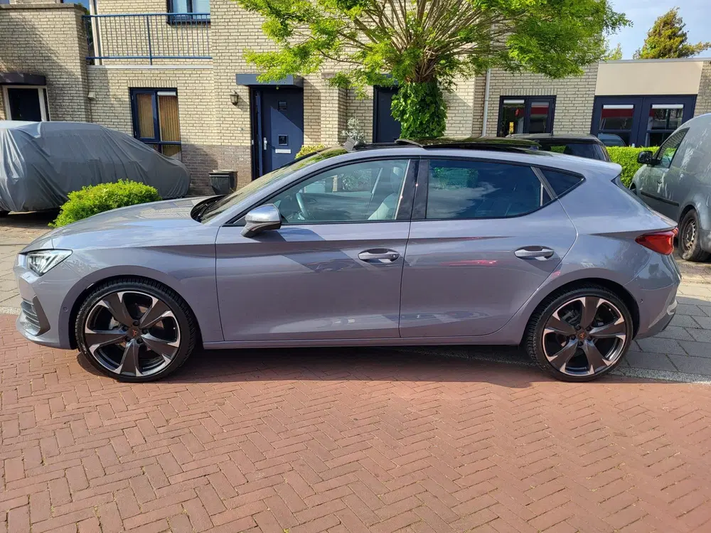 Cupra Leon 1.5 eTSI Business Edition garantie mogelij uit 2024, foto 2