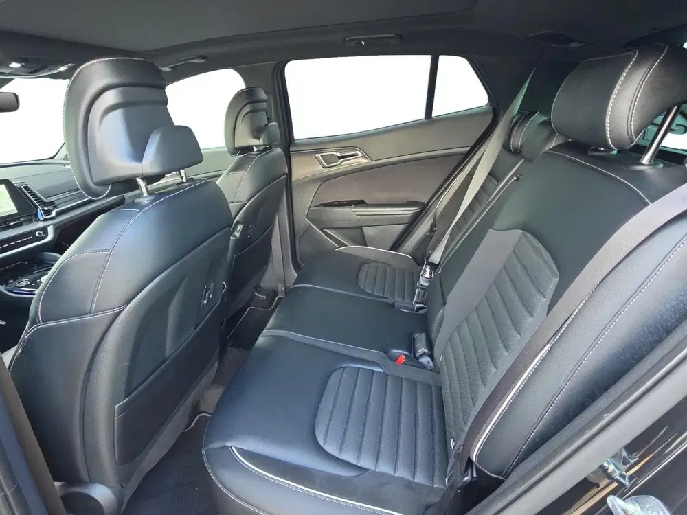 Kia Sportage 1.6 T-GDi Hybrid GT-PlusLine uit 2025, foto 12