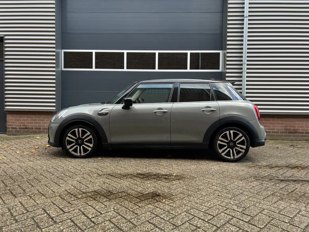 Mini Cooper S 2.0 Cooper S ClassicTrim Edition Automaat uit 2022, foto 4